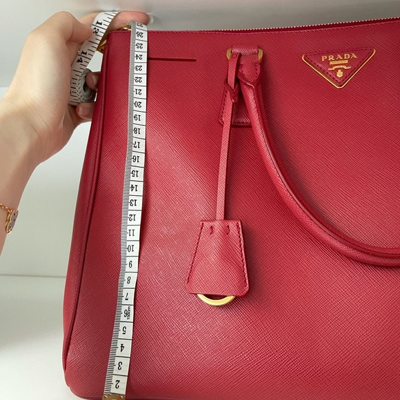 Prada Galleria Saffiano leather extra large bag - Picture 3 of 11